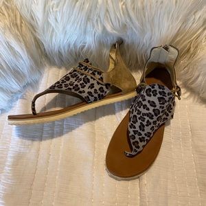 Leopard gladiator sandals
